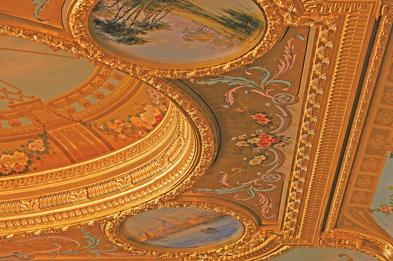 Titanic Mardan Palace